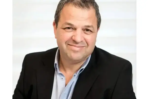 מה זו זריקת PRP ולמי היא באמת מתאימה?